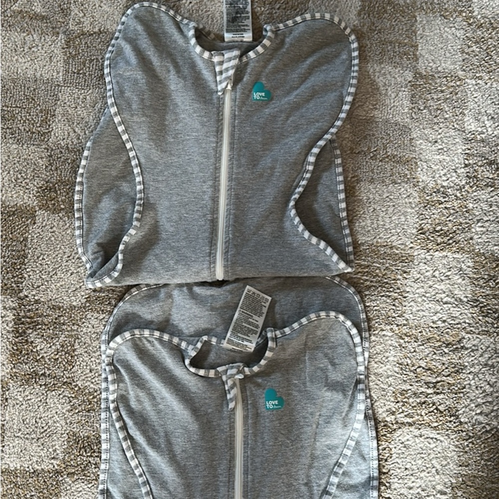 Love to Dream Gray Swaddle Duo